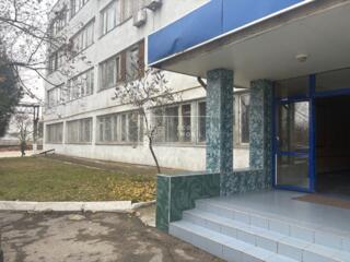 Se dă în chirie un spațiu industrial amplasat pe str. Uzinelor. ...