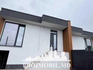 Vă propunem spre vânzare acest duplex în 2 nivele, amplasat în or. ...