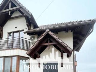 Vă propunem spre vânzare această casăîn Gratiești, str. Ciprian ...