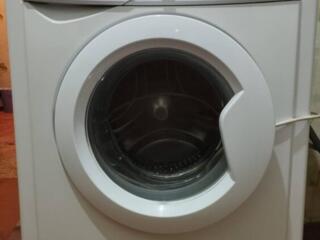 Продаю стиральную машинку