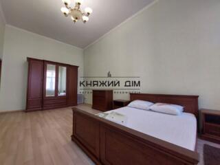 Пропонується до оренди 2 кімнатна квартира - студіо по вул. ...