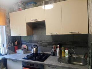 Продам трехкомнатную квартиру (Московка) Добровольского/Паустовского. 