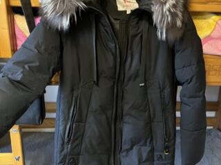 Куртка женская зимняя в отличном состоянии