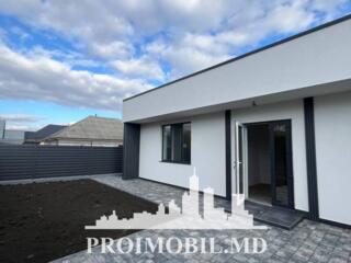 Vă propunem spre vânzare această casă în Ialoveni, str. Sfânta ...