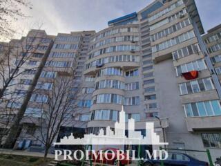 Vă propunem spre vânzare acest penthouse cu 4camere, sect. ...