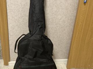 Продам классическую гитару Hora с чехлом