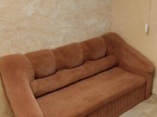 Продам Диван (софа)