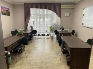 Оренда офісного приміщення в Печерському районі , вул. Гусовського ...