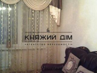 Продаж 3-кімнатної квартири по вул. Малишка Андрія, 31 у ...