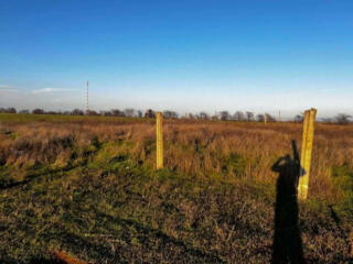 Предлагается к продаже участок 5 соток в Прилиманском. Рядом ...