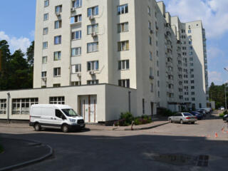 Сдаётся офис помещение. Дарницкий район, улица Хвылевого Николая, 1, .