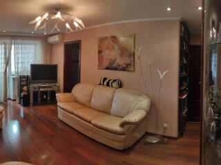 Трехкомнатная квартира в центре Молдаванки