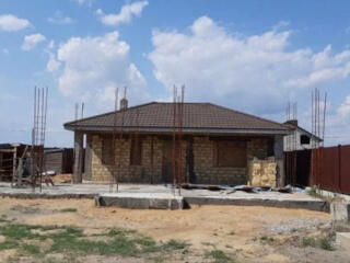 Продам будинок в с.Фонтанка, 10 соток землі з усіма комунікаціями