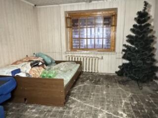 3 комнатная 143 серии с большой пристройкой и подвалом Западный