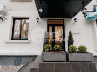 Se oferă spre vânzare afacere activă – cofetărie în centrul ...