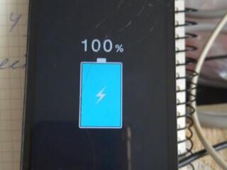 Продам повер банк для зарядки тел. -250 руб. клавиатура 150 руб. LD-500р