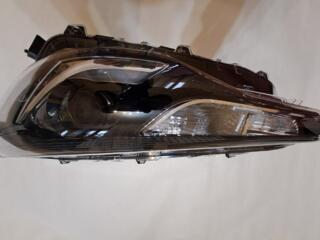 Тойота Королла Кросс