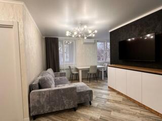 Сдаётся трёхкомнатная квартира сделан ремонт