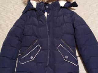 Две зимние тёплые куртки