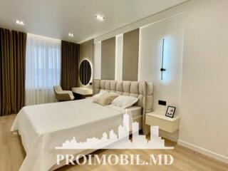 Vă propunem spre vânzare acestapartament cu 2camere și living,sect. ..