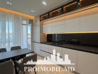 Vă propunem spre vânzare acestapartament cu 2camere și living,sect. ..