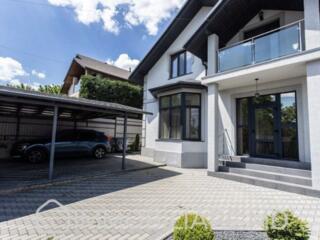 Casă cu 2 niveluri, com. Colonița Vă propunem spre vânzare casă cu 2 .