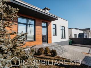 Casă, or. Ialoveni Vă propunem spre vânzare casă amplasată pe un ...