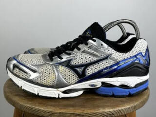 Кроссовки Mizuno оригинал размер 45- 46, Тирасполь.