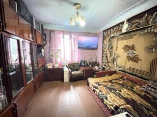 Продаю двокімнатну квартиру на землі. Район ЛШМД. Жилкоп