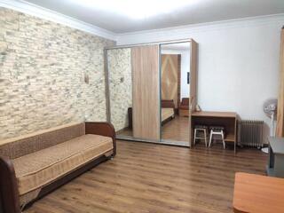 Коблевская: сдам 1к квартиру в центре в районе Нового базара и Медина!