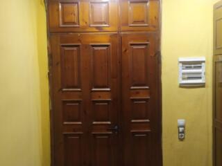 Дверь двустворчатая с коробкой