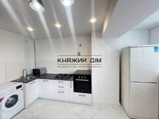 Світло не вимикають! Оренда 1к.кв. студіо на вул. В'ячеслава ...