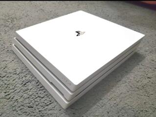 Продам прошитую SONY PS 4 slim, PRO
