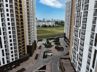 Продается 2-комнатная квартира в новом жилом комплексе на Краснова. ..