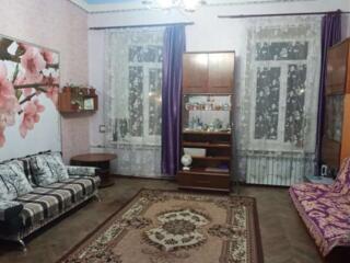 1 комнатная квартира(  коммуна) в центре, Пастера / Торговая.