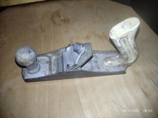 Продам рубанок