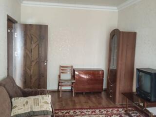 Сдам 2х комн квартиру