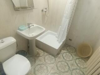 Аренда небольшого дома у спорт школы с удобствами