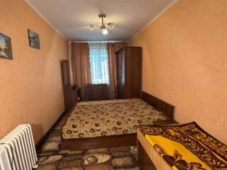 Двухкомнатная квартира на Ленинском в жилом состоянии