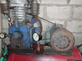 Продам компрессор