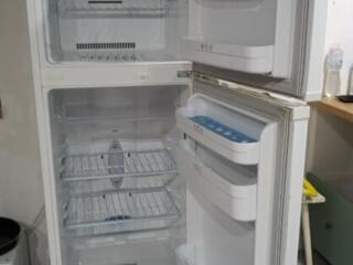 Продам холодильник LG GR-U292SC