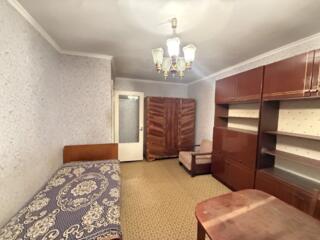 Продаётся 1-комнатная квартира на Кировском (район Бани)