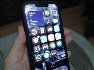 Apple iPhone 16e 128 ГБ Черный