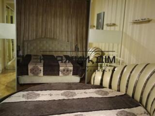 Пропонується в оренду 3 кімнатна квартира в Шевченківському районі в .