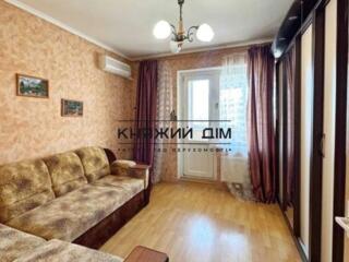 Оренда 2 кімнатна квартира в Дарницькому районі, проспект Петра ...