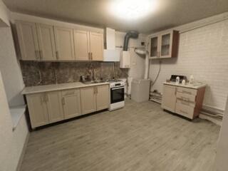 Сдам 5 комнатную квартиру на Новосельского /Дворянская