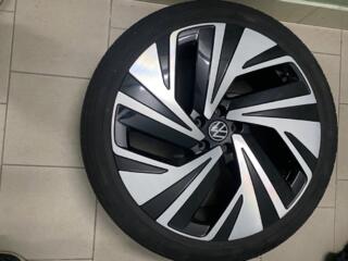 Диски- комплект с шинами