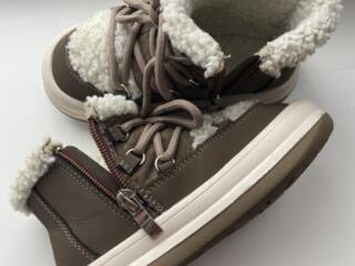 Ботинки угги