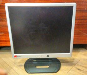LCD монитор 17"