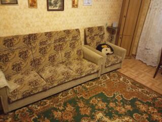 Диван и два кресла